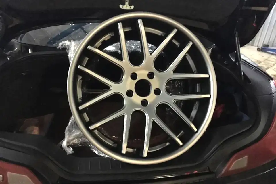 Покраска дисков для «Infiniti G37 coupe Black Star»