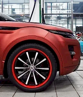 Покраска дисков «Lexani CVX55» «Land Rover Evoque»