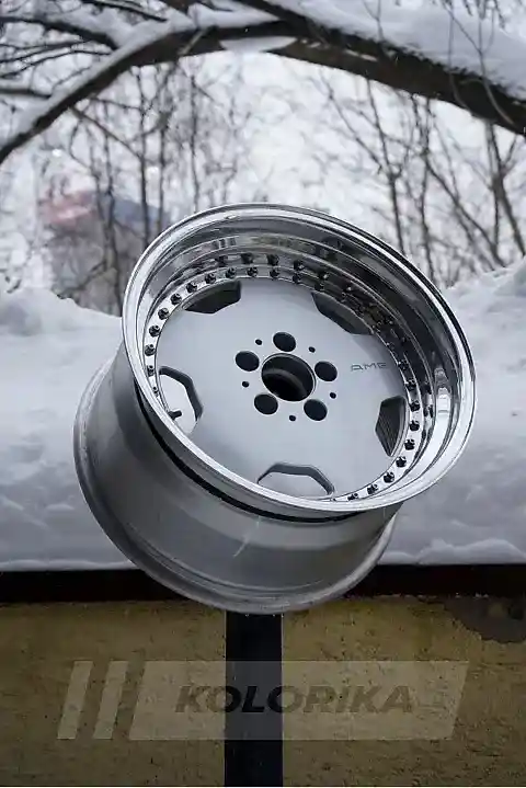 Покраска литых дисков Mercedes в серебро