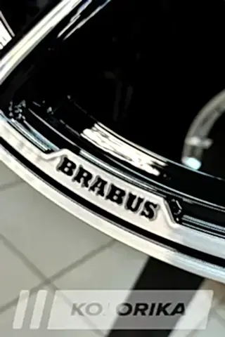 Покраска кованых дисков Mercedes G Brabus в чёрный глянец