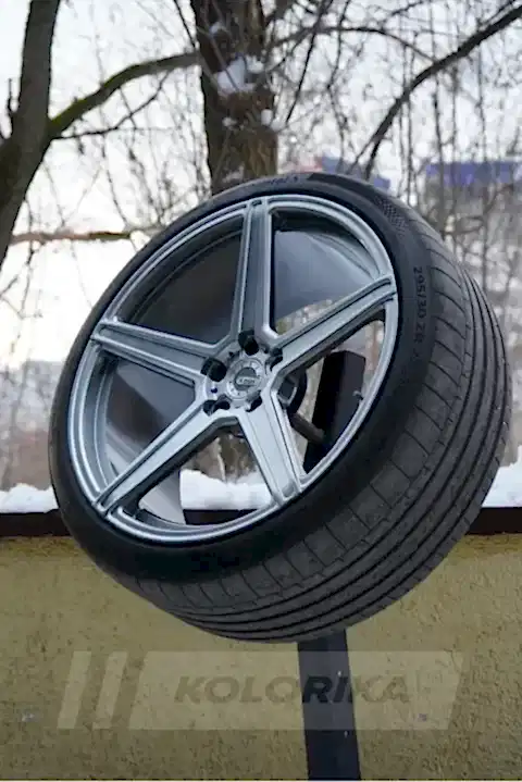 Покраска кованых дисков BMW X в графитовый цвет