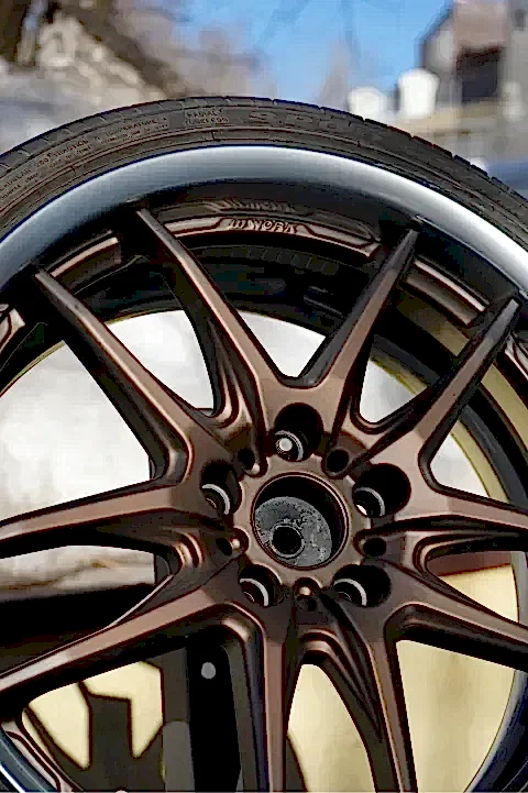 Покраска литых дисков Volkswagen в светлый графитовый цвет 