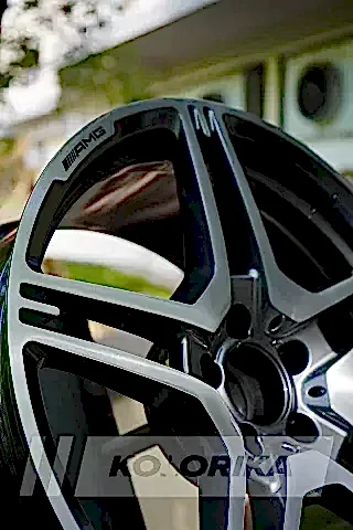 Покраска литых дисков на Mercedes в графит