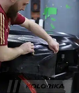 Оклейка автомобиля плёнкой