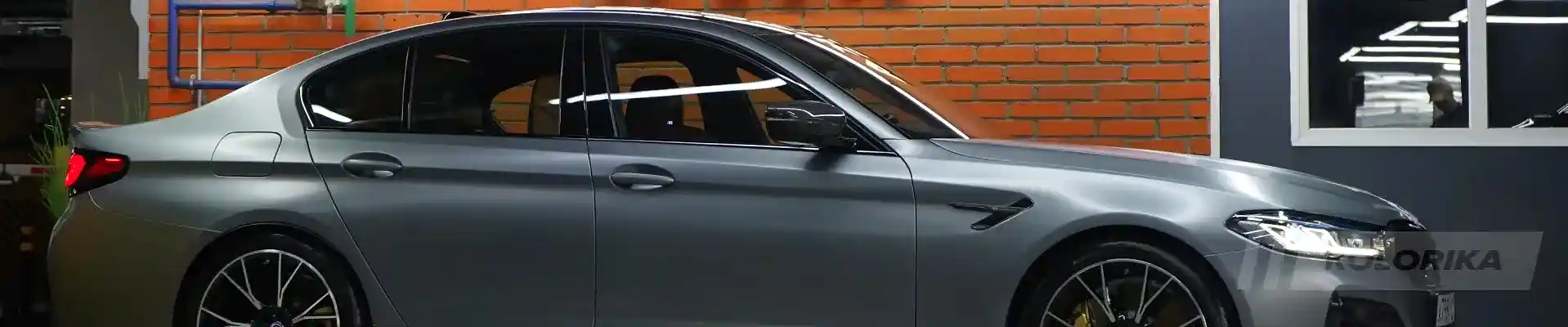 Оклейка матовой плёнкой автомобиля в Москве