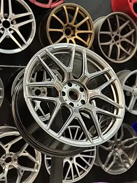 Покраска кованых дисков Mercedes G в «светлый графит»