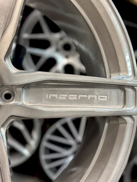 Покраска кованых дисков BMW X5 с брашд под тонированный лак