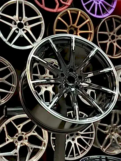 Покраска кованых дисков на Mercedes G в чёрный глянец