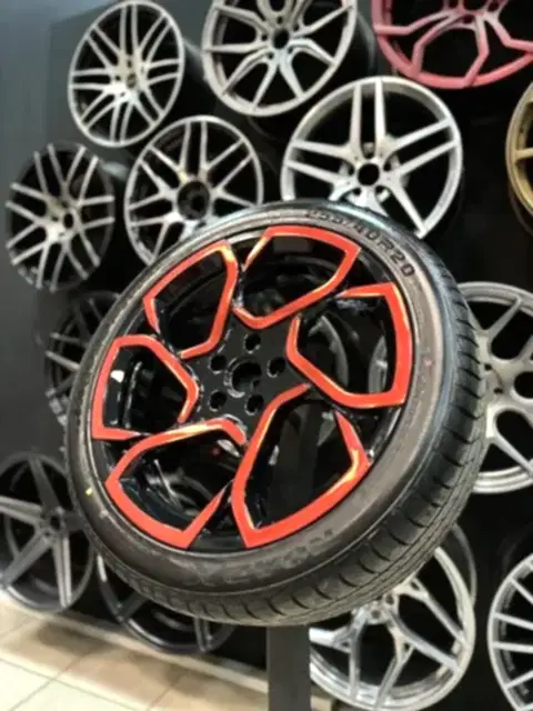 Покраска литых дисков VW Multivan в чёрный цвет